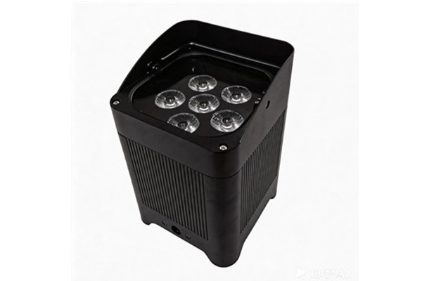 Waterproof 6x18w led RGBWAUV 6in1 Battery Wireless Par light